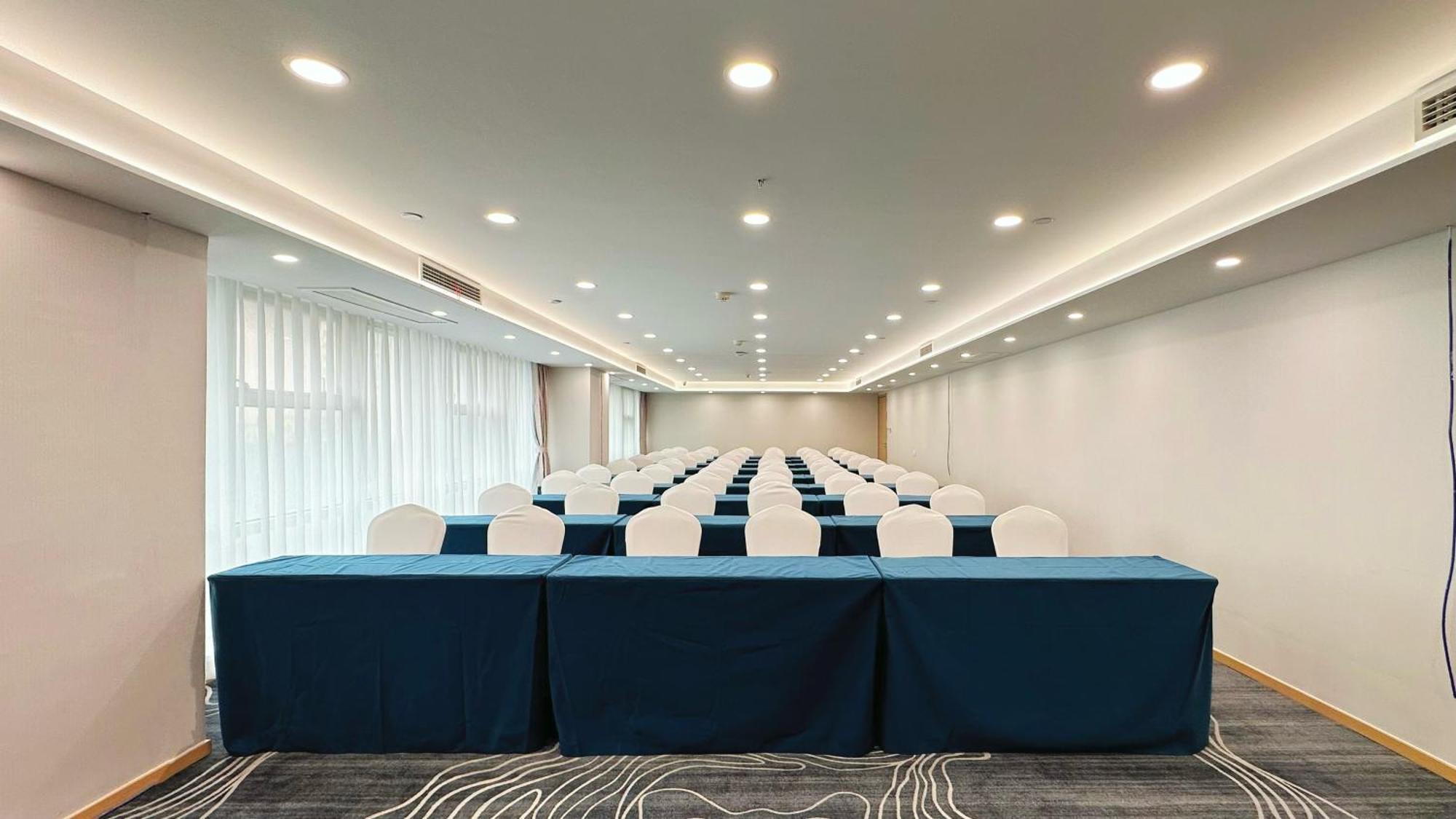Holiday Inn Express Qingdao City Center By Ihg المظهر الخارجي الصورة