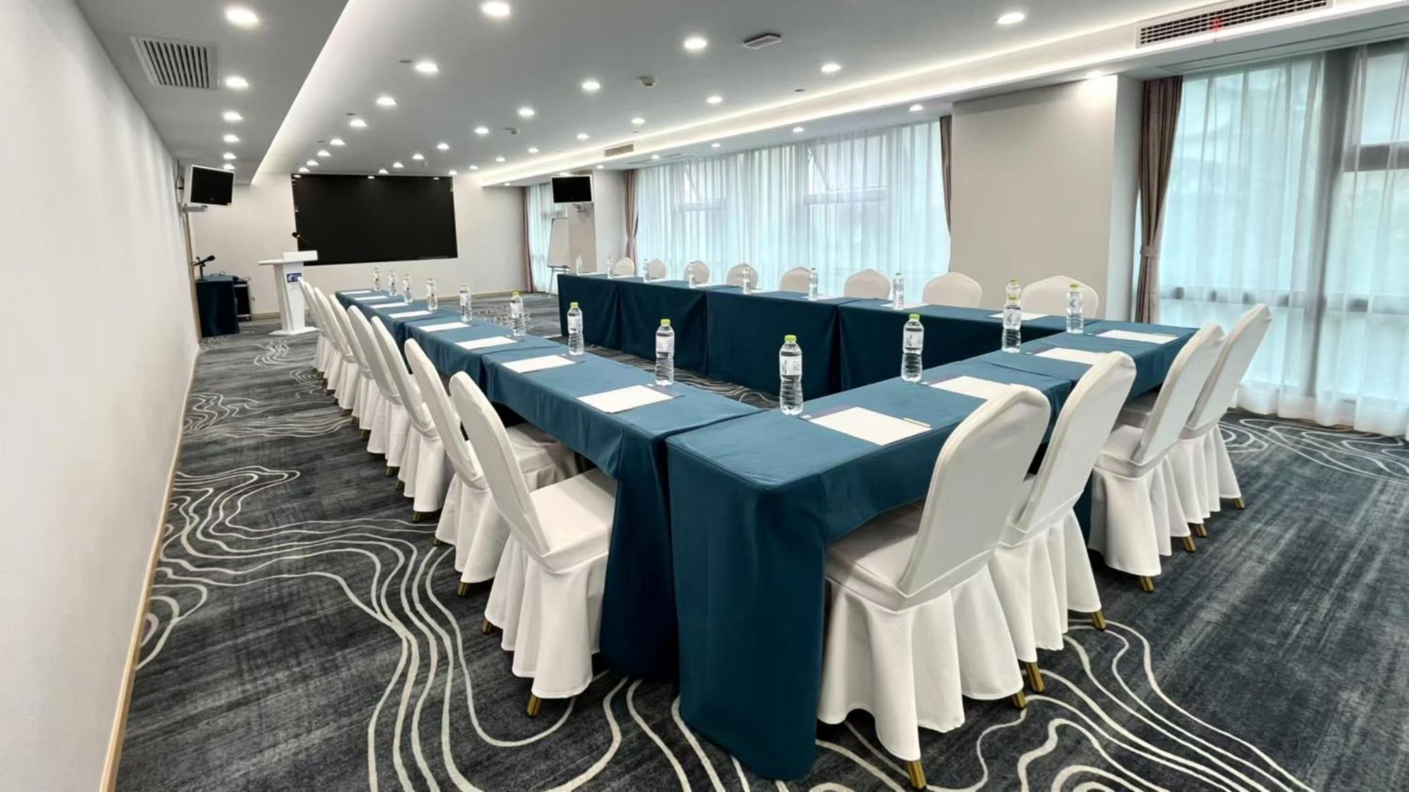 Holiday Inn Express Qingdao City Center By Ihg المظهر الخارجي الصورة